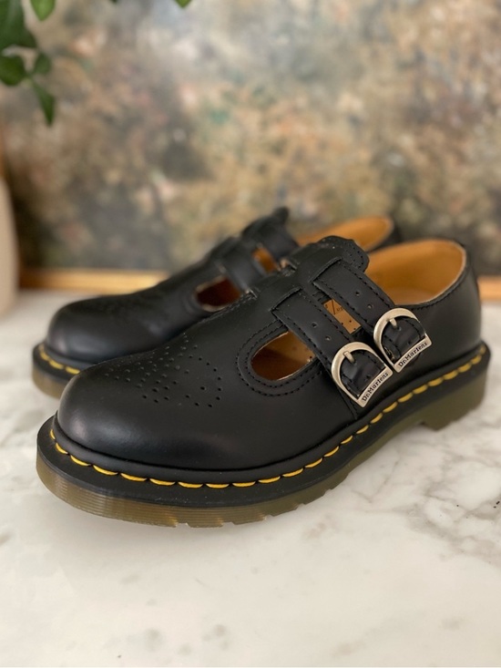 Dr. Martens Shoes - Dr. Martens Mary Jane Black Leather Chunky Y2K Brogue Size 7